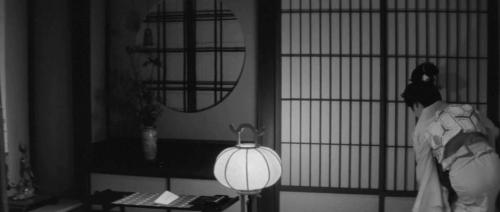 Bakeneko - Yukiji Kyoko Mikage closing shoji door to keep in tabby and white cat Tama animated gif