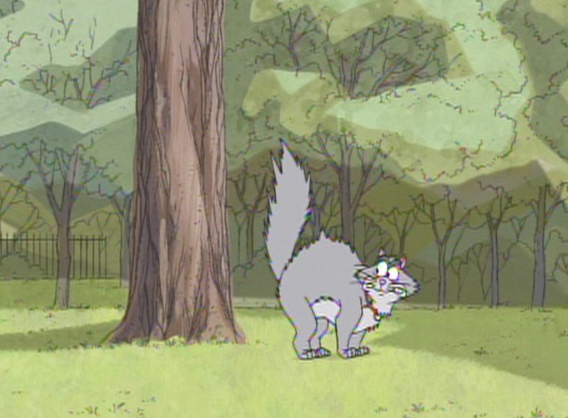101 Dalmatians II: Patch's London Adventure - cat lands on feet after falling from tree