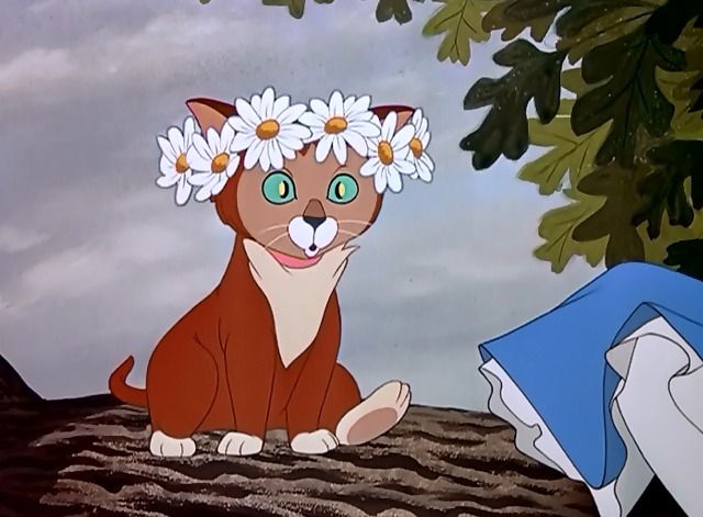 Alice in Wonderland - kitten Dinah with crown of daisies on head