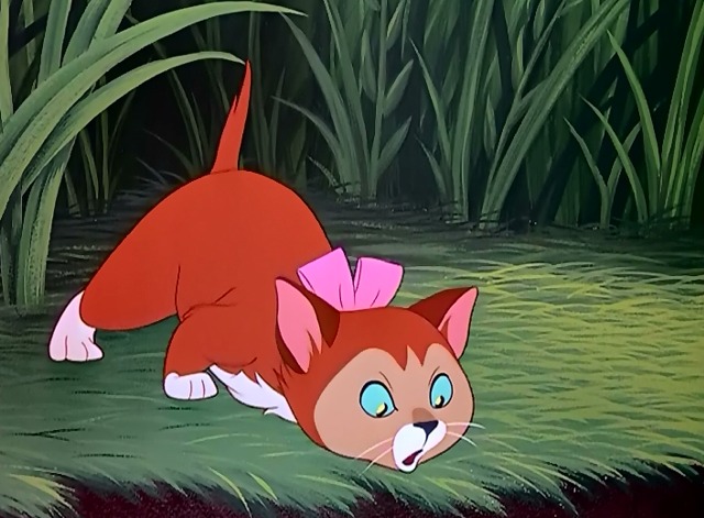 Alice in Wonderland - kitten Dinah reacts upon seeing the White Rabbit