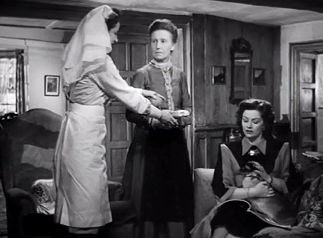 Bedelia - Bedelia Margaret Lockwood holding Siamese cat Topaz Sheba with nurse Harris Jill Esmond and Mary Beatrice Varley