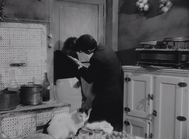 Il bell'Antonio - Marcello Mastroianni with Santuzza Patrizia Bini with black and white tuxedo cat on table