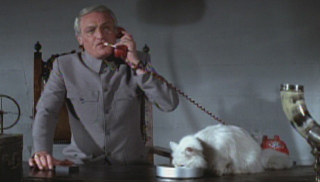 Diamonds Are Forever Blofeld with cat