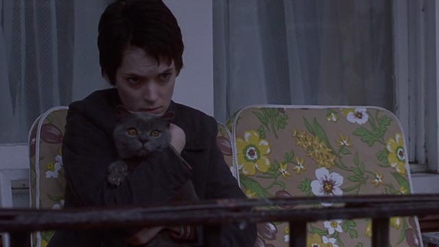 Girl, Interrupted - Susanna Winona Ryder holding Ruby gray cat on porch