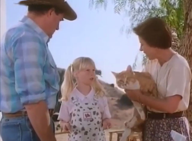 Grave Secrets The Legacy of Hilltop Drive - Carli Kimberly Cullum with orange and white tabby cat Ginger held by Jean Patty Duke with Marshall Blake Clark