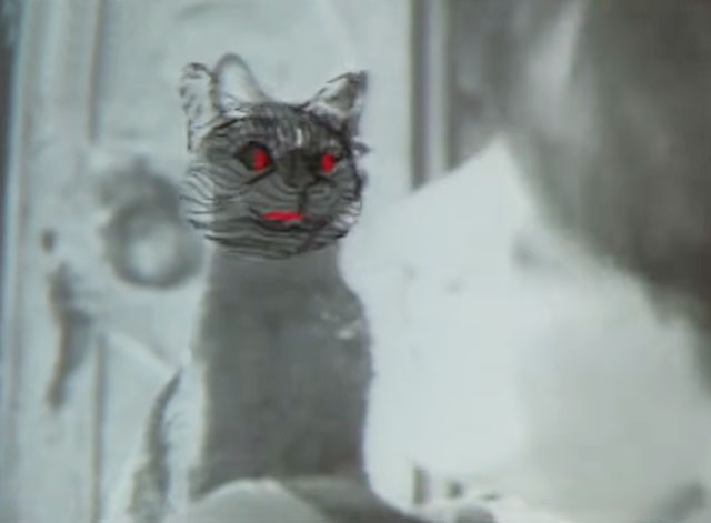 Hocus Pocus - black cat Binx computer animation overlay