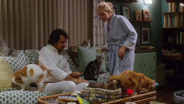 How to Be a Latin Lover - Maximo Eugenio Derbez with Cindy Kristen Bell surrounded by cats