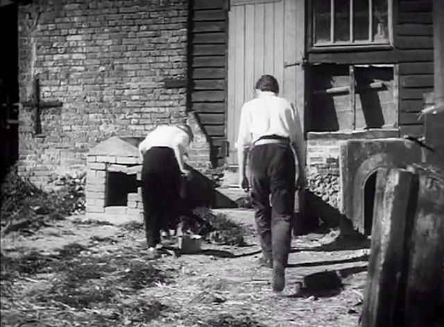 I Met a Murderer - camper and Warrow approaching cats in farmyard