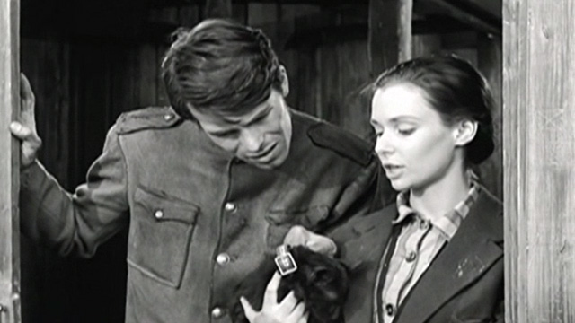 Kapo - Nicole Susan Strasberg holding black cat Faust with Karl Gianni Garko