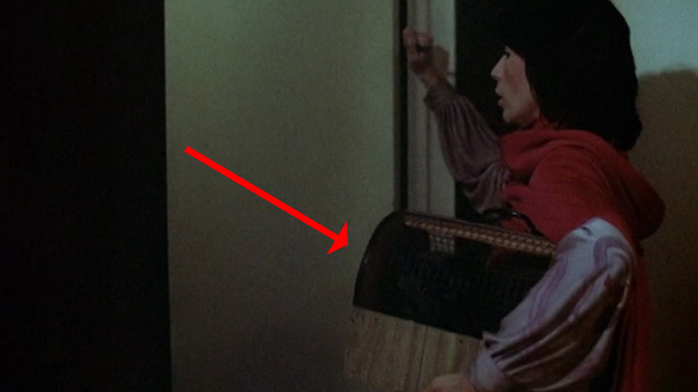 The Late Show - Margo Lily Tomlin holding gray cat Winston in carrier