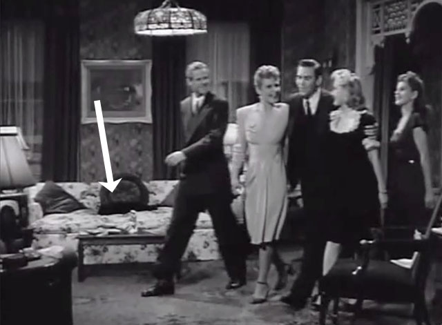 Main Street After Dark - black cat lying on couch with Ma Abby Dibson Selena Royle, Lefty Tom Trout, Jessie Belle Audrey Totter, Posey Dan Duryea and Rosalie Dorothy Morris