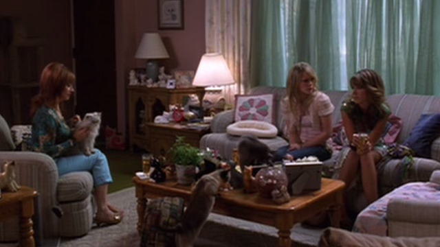 Material Girls - Ava Haylie Duff and Tanzie Hilary Duff on couch surrounded by cats with Margo Judy Tenuta