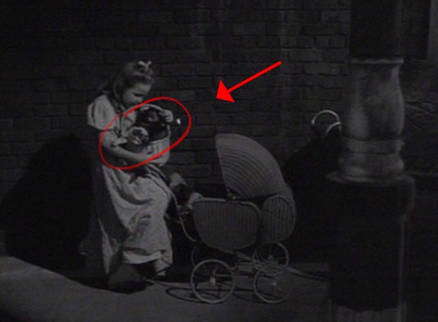 Ministry of Fear - kittens in basket