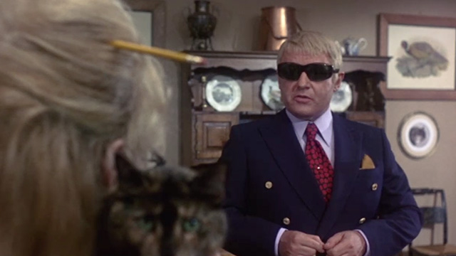 No Way to Treat a Lady - Belle Poppie Barbara Baxley holding tortoiseshell cat Mother with Gill Rod Steiger