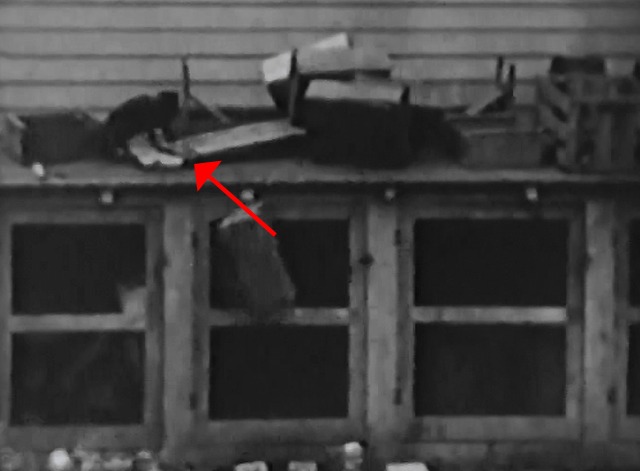 Our Gang - Shootin' Injuns - black cat knocking stuff off roof