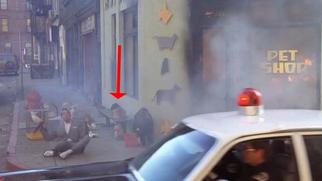 Pee Wee's Big Adventure - cats on bench outside burning pet shop