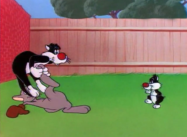 Pop 'im Pop - Sylvester cat fighting Hippety Hopper with Sylvester Jr. watching