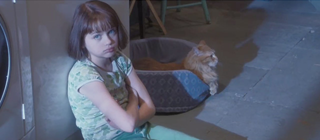 Ramona and Beezus - long-haired orange tabby cat Picky Picky Miller in basket behind Ramona Joey King
