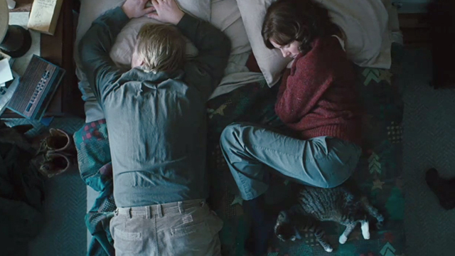 The Savages - tabby cat Genghis lying on bed with Wendy Laura Linney and John Philip Seymour Hoffman