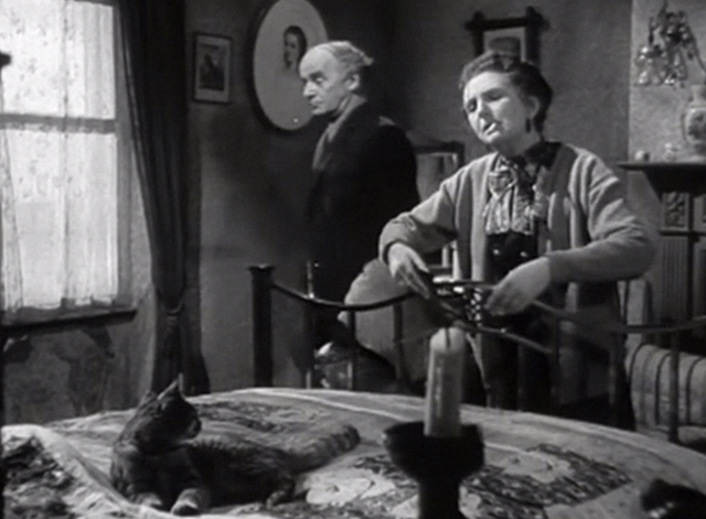 Seven Days to Noon - tabby cat Bunty on bed with Mrs. Pecket Joan Hickson and Professor Willingdon Barry Jones