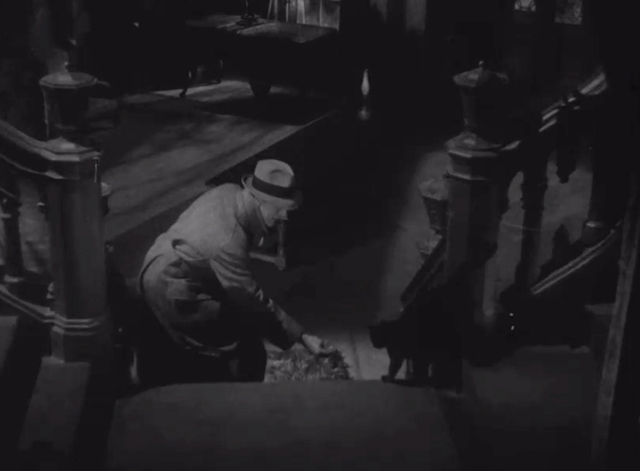 Seven Keys to Baldpate - black cat on stairs with William Magee Gene Raymond