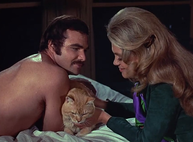 Shamus - McCoy Burt Reynolds and Dyan Cannon on pool table with Cat Morris between them