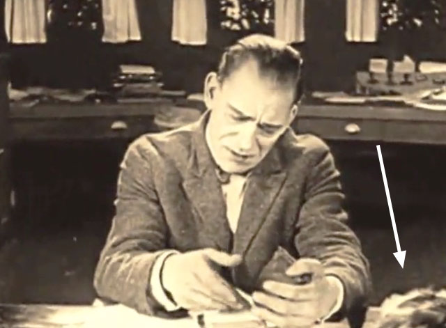 The Shock - Wilse Dilling Lon Chaney at desk with calico kitten in corner