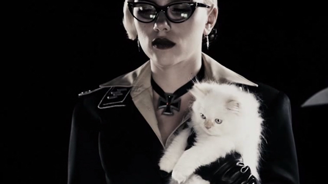The Spirit - Silken Floss Scarlett Johansson and white long-haired kitten Muffin