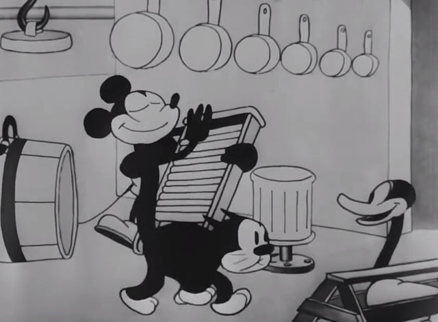 Steamboat Willie - Mickey Mouse playing music as black cat passes