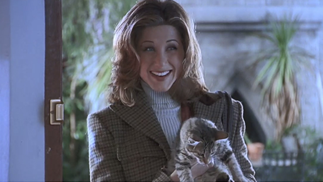 'Til There Was You - Debbie Jennifer Aniston in doorway holding tabby cat
