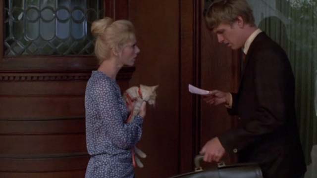 Willard - Joan Sandra Locke holding orange tabby cat Chloe with Willard Bruce Davison