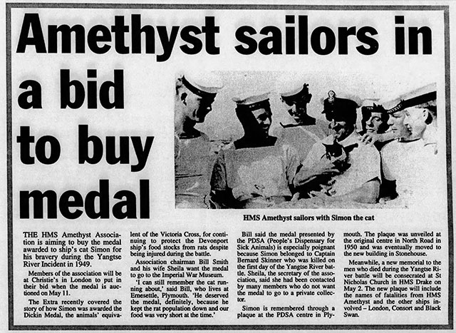 The Yangtse Incident - article about crew members of HMS Amethyst trying to buy Simon's medal