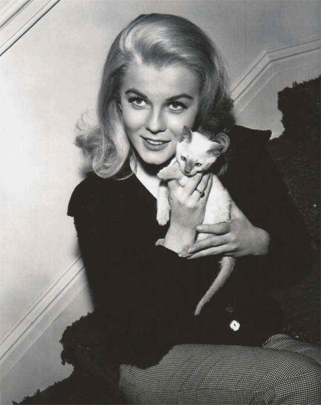 Ann-Margret with a kitten