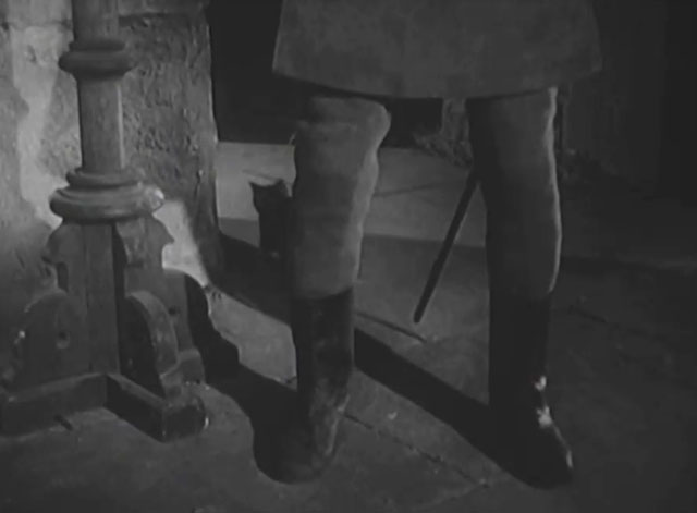 The Adventures of Robin Hood - The Borrowed Baby - tabby kitten leaving room of castle