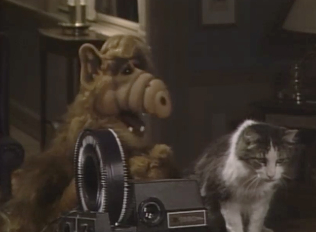 ALF - On the Road Again - ALF running slide projector with cat Lucky beside him