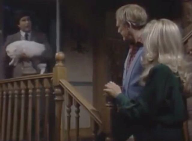Archie Bunker's Place - Gloria: The First Day - Dr. Waynewrite Rick Lohman entering with longhair white cat Blossom Schneider with Dr. Adams Burgess Meredith and Gloria Sally Struthers