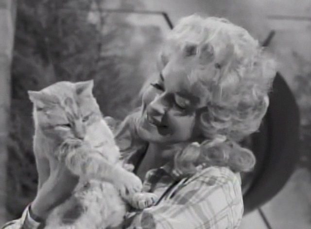 The Beverly Hillbillies - Drysdale's Dog Days - Elly May Donna Douglas holding Rusty cat Orangey