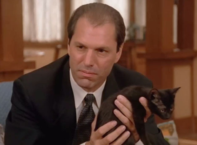Beverly Hills 90210 - Gypsies, Cramps and Fleas - black kitten Trouble held by Bruno Cliff Weissman