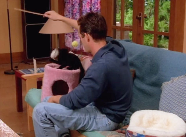 Beverly Hills 90210 - Gypsies, Cramps and Fleas - black kitten Trouble playing with with Dylan Luke Perry