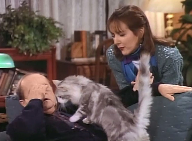 Bob - La Sorpresa - cat Otto on Bob Newhart's chest with Trisha Cynthia Stevenson