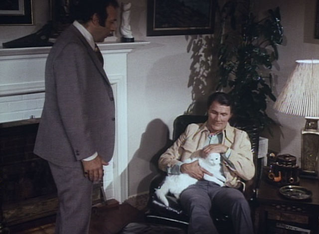 Bronk - The Gauntlet - Alex Bronkov Jack Palance holding white longhair cat Yankee on chair with Mayor Pete Santori Joseph Mascolo
