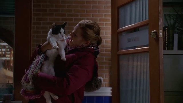 Crossing Jordan - Blue Moon - Lily Kathryn Hahn holding tuxedo cat