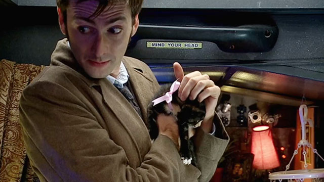 Doctor Who - Gridlock - David Tennant holding tortoiseshell kitten