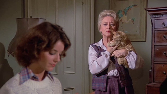 Fantasy Island - Beachcomber / The Last Whodunnit - Evelyn Judith Chapman with Mabel Celeste Holm holding biting ginger tabby cat Hercule