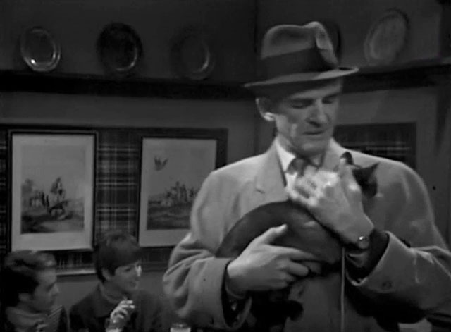 Francis Durbridge Presents - A Game of Murder - Episode 5 - Norman Peter Copley holding Siamese cat Chow in pub
