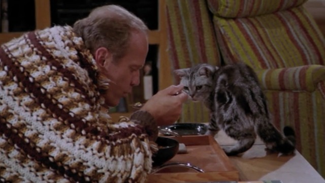 Frasier - The Placeholder - Mr. Bottomsley cat and Frasier eat