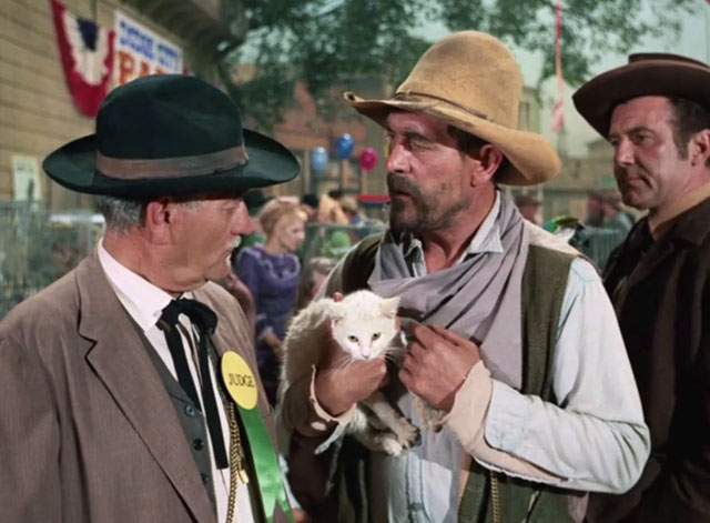 Gunsmoke - A Man Called Smith - Festus Ken Curtin holding dirty white cat with Doc Adams Milburn Stone and Burke Ted Jordan