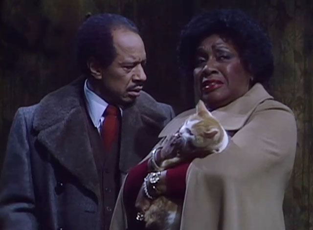 The Jeffersons - And the Doorknobs Shined Like Diamonds - Louise Isabel Sanford holding ginger and white tabby cat with George Sherman Hemsley