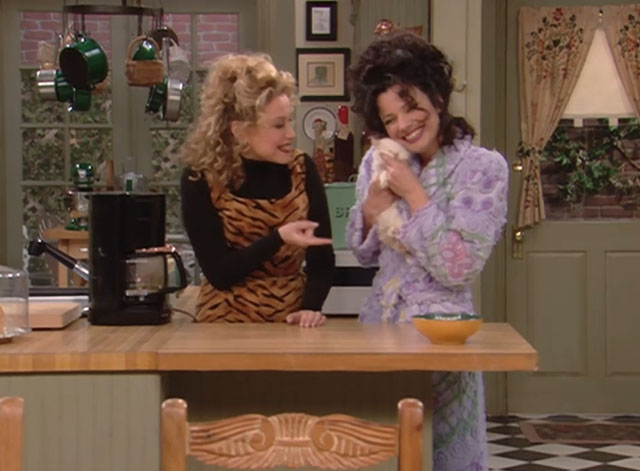 The Nanny - Fran's Gotta Have It - Val Rachel Shagall with Fran holding flame point kitten