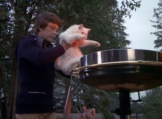 Night Gallery - Last Rites for a Dead Druid - Bruce Bill Bixby lifting white long-haired cat over barbecue grill